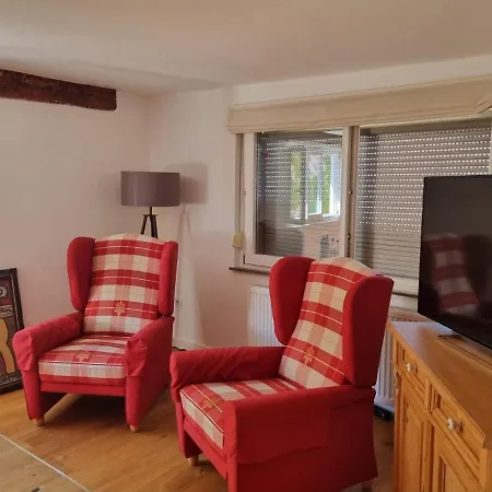 Charming In Historic Half-timbered House Apartment *