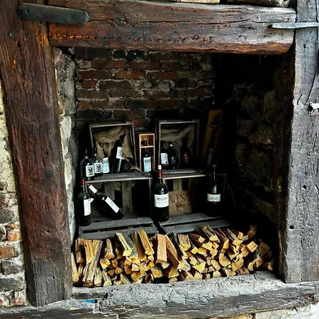 Charming In Historic Half-timbered House * Grosswallstadt