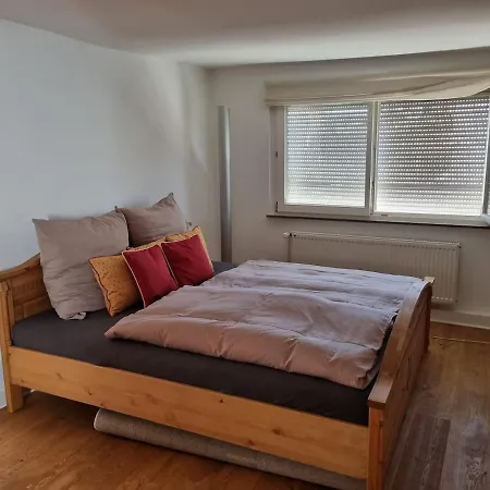 Charming In Historic Half-timbered House Grosswallstadt