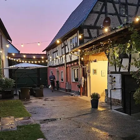 Charming In Historic Half-timbered House * Grosswallstadt